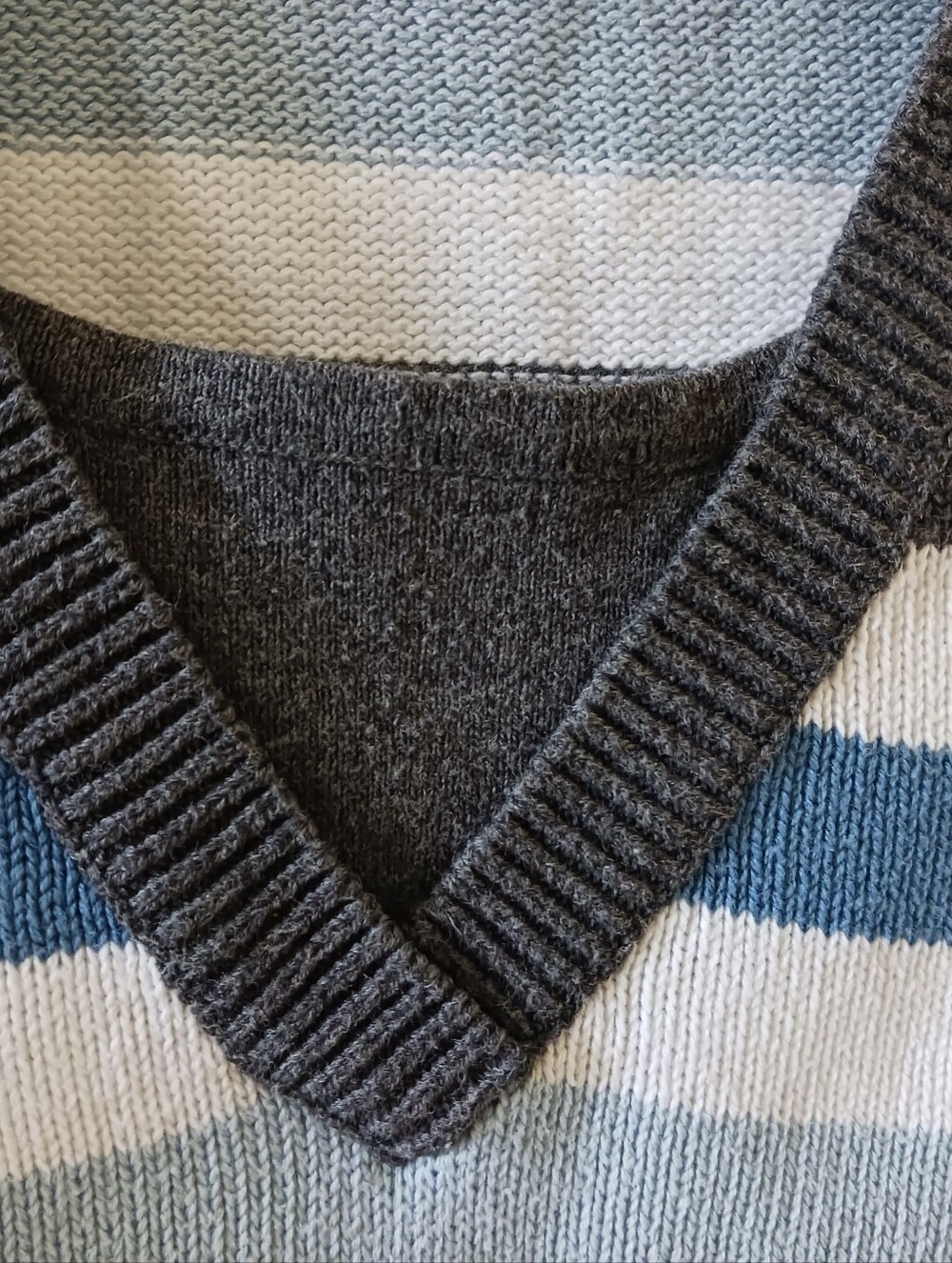 Striped V-Neck Sweater - Picture 4 of 5